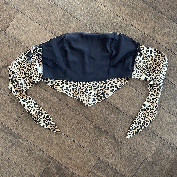 Leopard Bandeau tie back top - Picture 2 of 4
